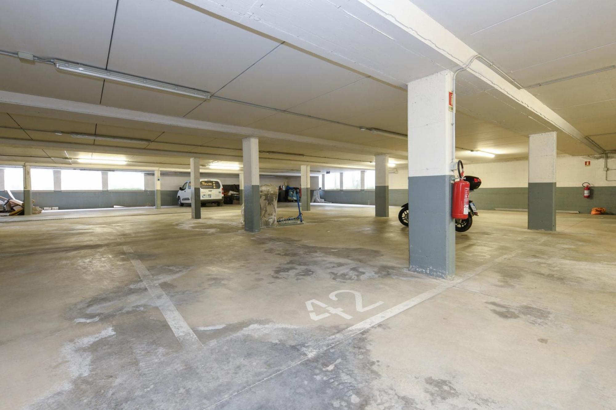 Wendy Apartment- Twobedroom & Pool & Parkprivatefree & Sports Desenzano del Garda Buitenkant foto
